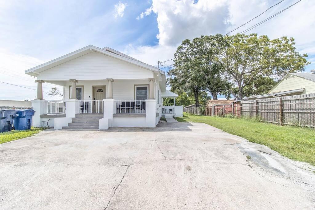 2Br Spacious House In Heart Of West Tampa Zewnętrze zdjęcie